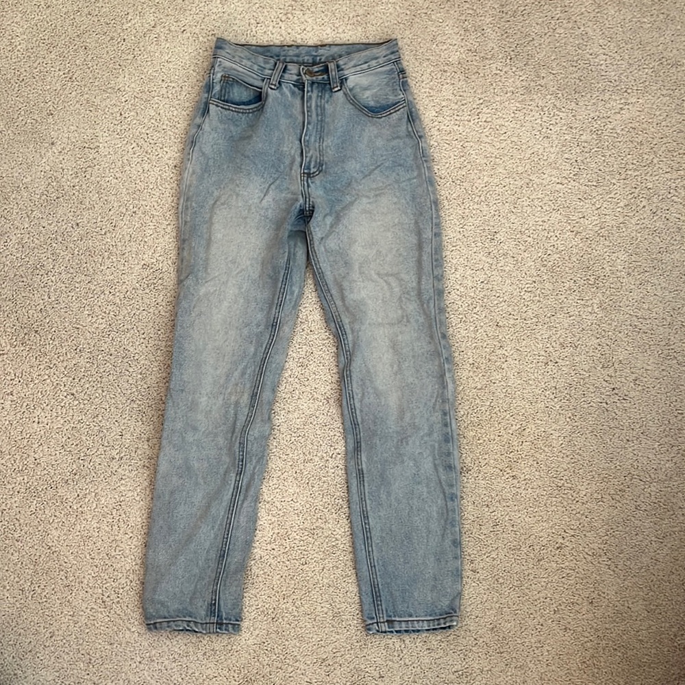 J. Galt (Brandy Melville) high waisted mom jeans, size small